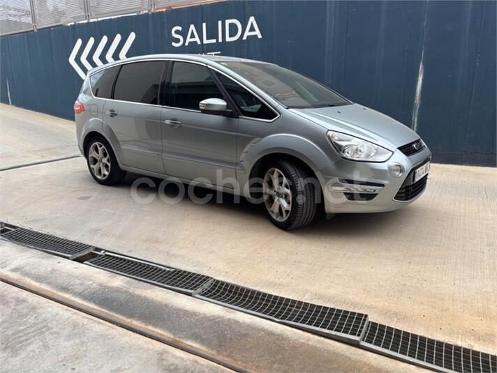 FORD S-MAX 1.6 TDCi Auto SS Limited Edition