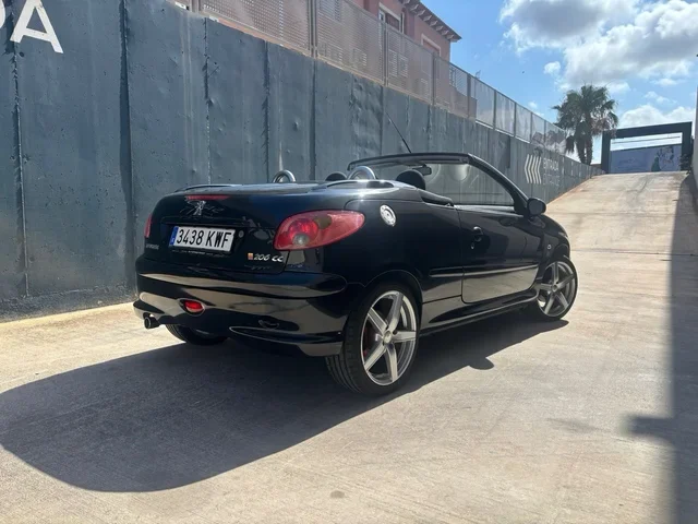 PEUGEOT 206 CC 1.6 Quiksilver