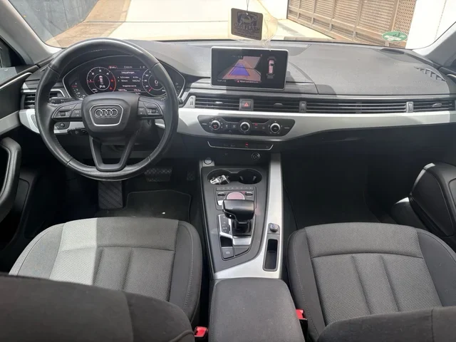 AUDI A4 Avant 2.0 TDI ultra S tron